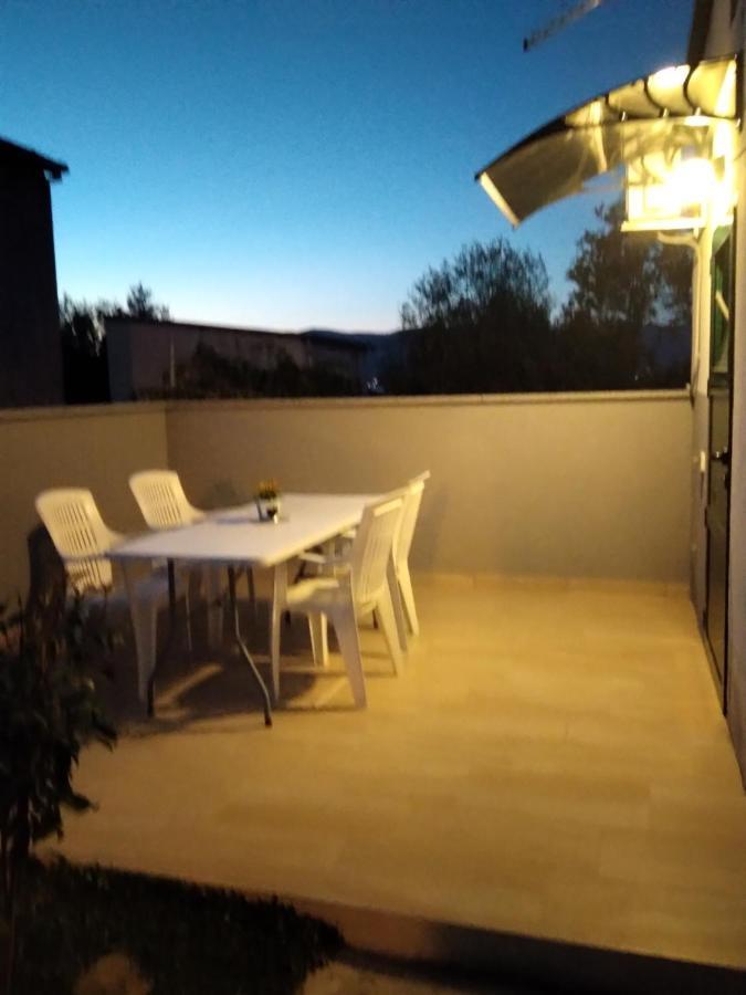 Vila Rosanda Slatine Buitenkant foto